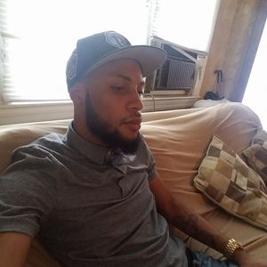 Meet your Posher, Devin